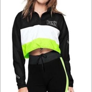 ❌sold❌ Cropped Pink VS Anorak!